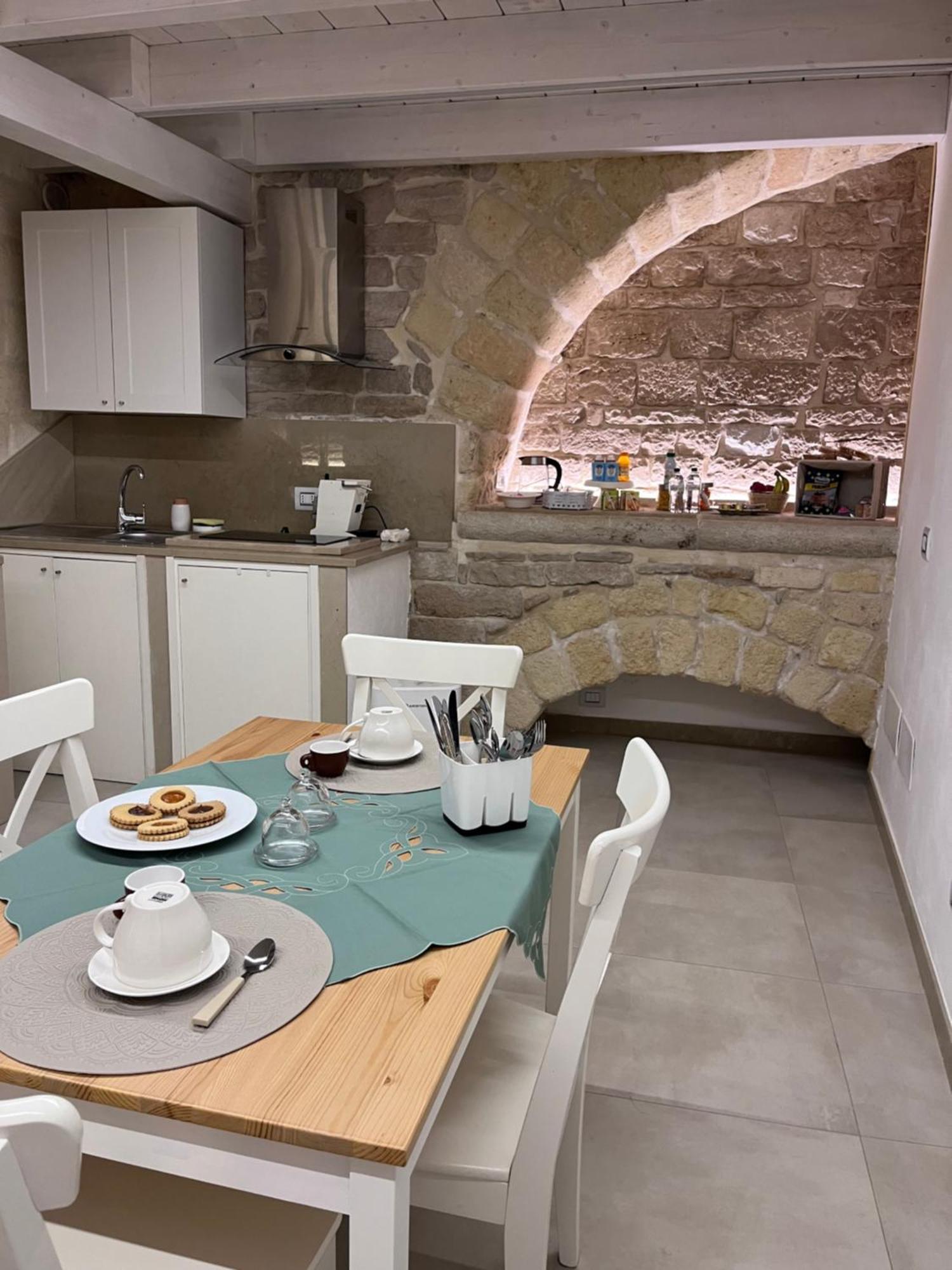 Royal Suite AnticaTrani Exterior foto